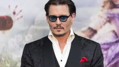 Photo of Johnny Depp Net Worth & Bio of famous American Actor & Musician.